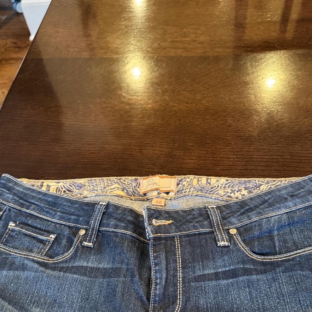 Paige blue denim Crop jeans